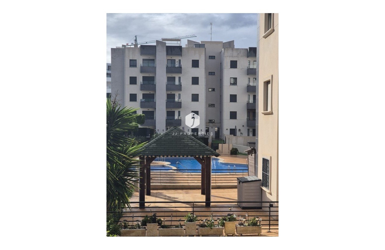Tweedehands - Appartement / flat -
San Miguel de Salinas - Inland