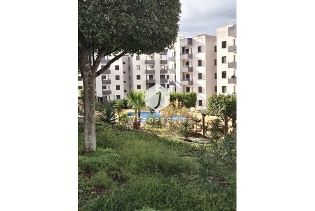 Tweedehands - Appartement / flat -
San Miguel de Salinas - Inland