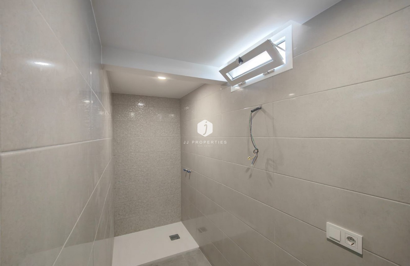 Tweedehands - Appartement / flat -
Torrevieja - Costa Blanca