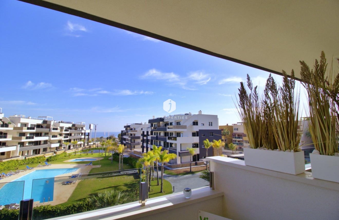 Tweedehands - Appartement / flat -
Orihuela Costa - Punta Prima