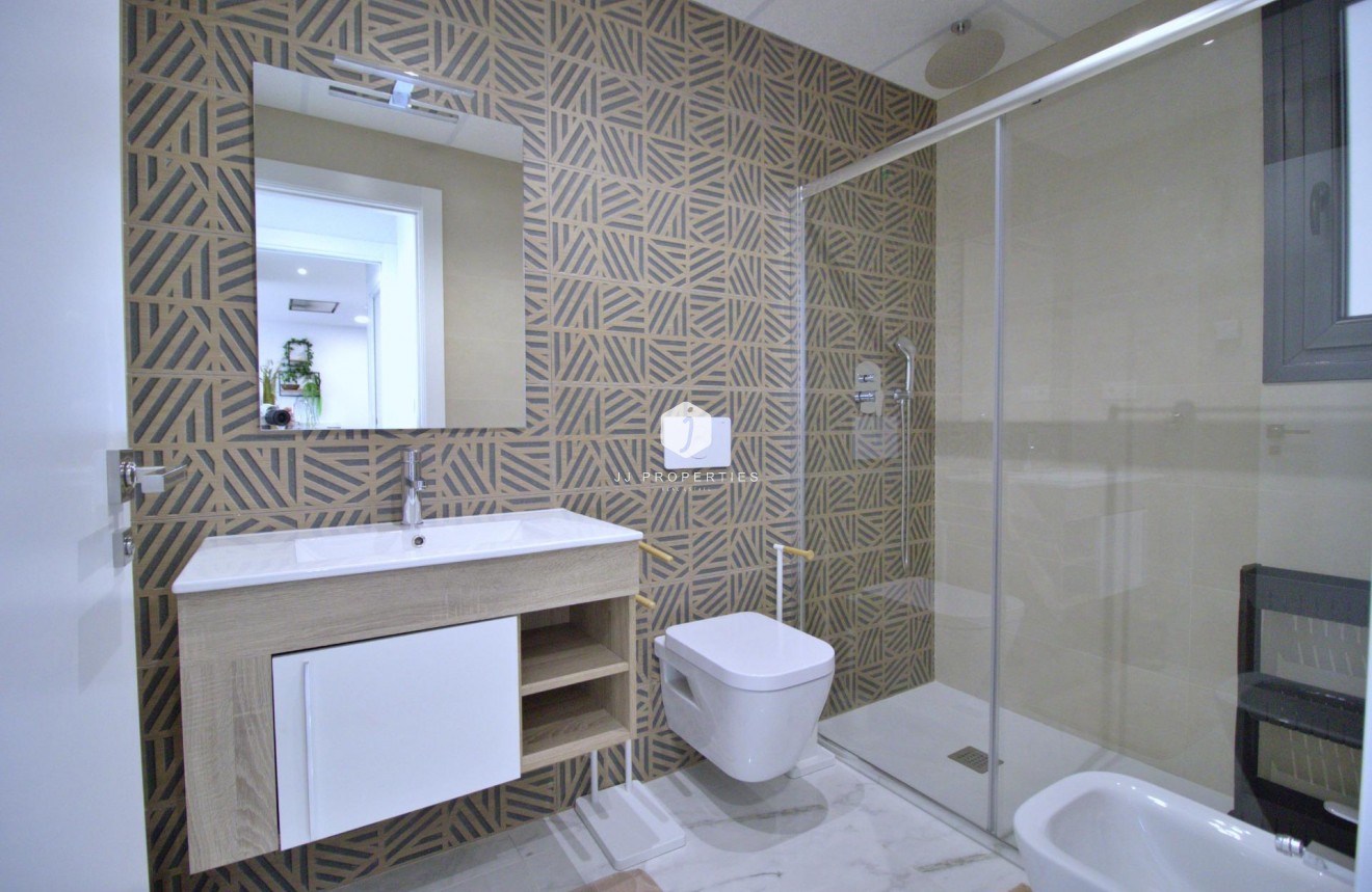 Tweedehands - Appartement / flat -
Orihuela Costa - Punta Prima