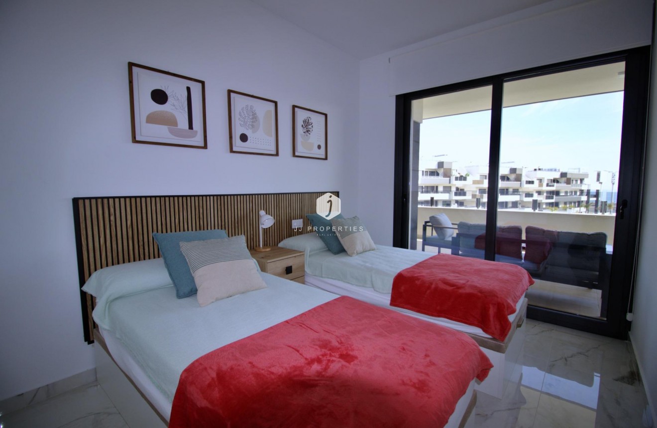 Tweedehands - Appartement / flat -
Orihuela Costa - Punta Prima