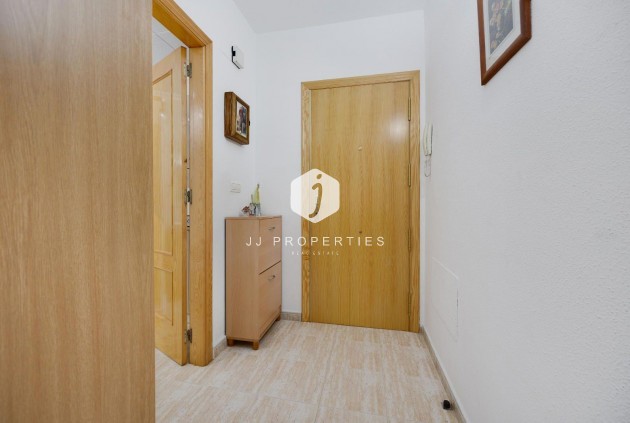 Tweedehands - Appartement / flat -
Torrevieja - Centro