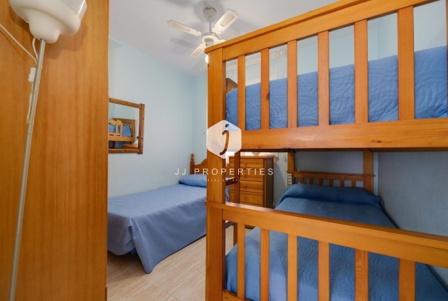 Tweedehands - Appartement / flat -
Torrevieja - Centro