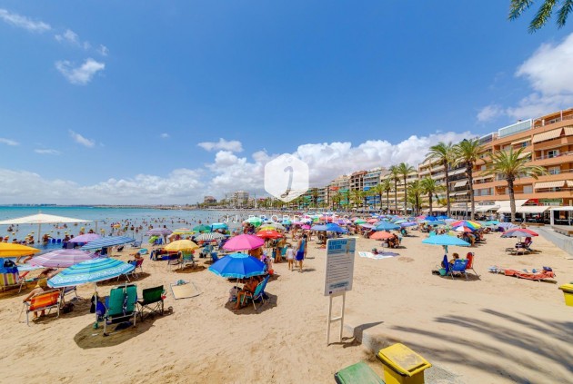 Tweedehands - Appartement / flat -
Torrevieja - Centro