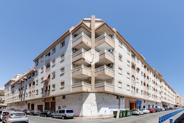 Tweedehands - Appartement / flat -
Torrevieja - Centro