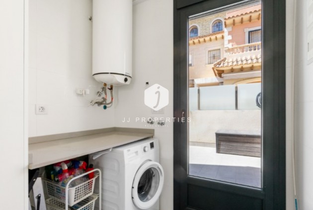 Tweedehands - Villa -
Torrevieja - Costa Blanca