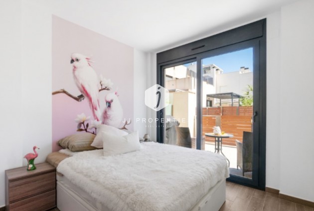 Tweedehands - Villa -
Torrevieja - Costa Blanca