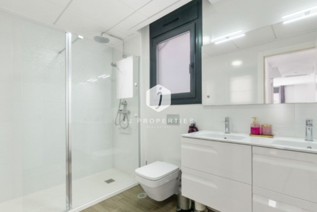 Tweedehands - Villa -
Torrevieja - Costa Blanca