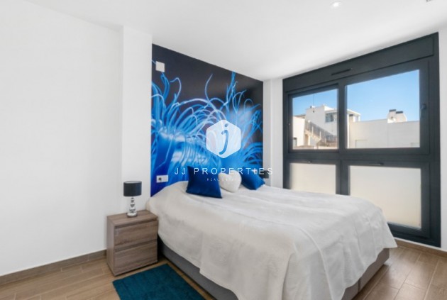 Tweedehands - Villa -
Torrevieja - Costa Blanca