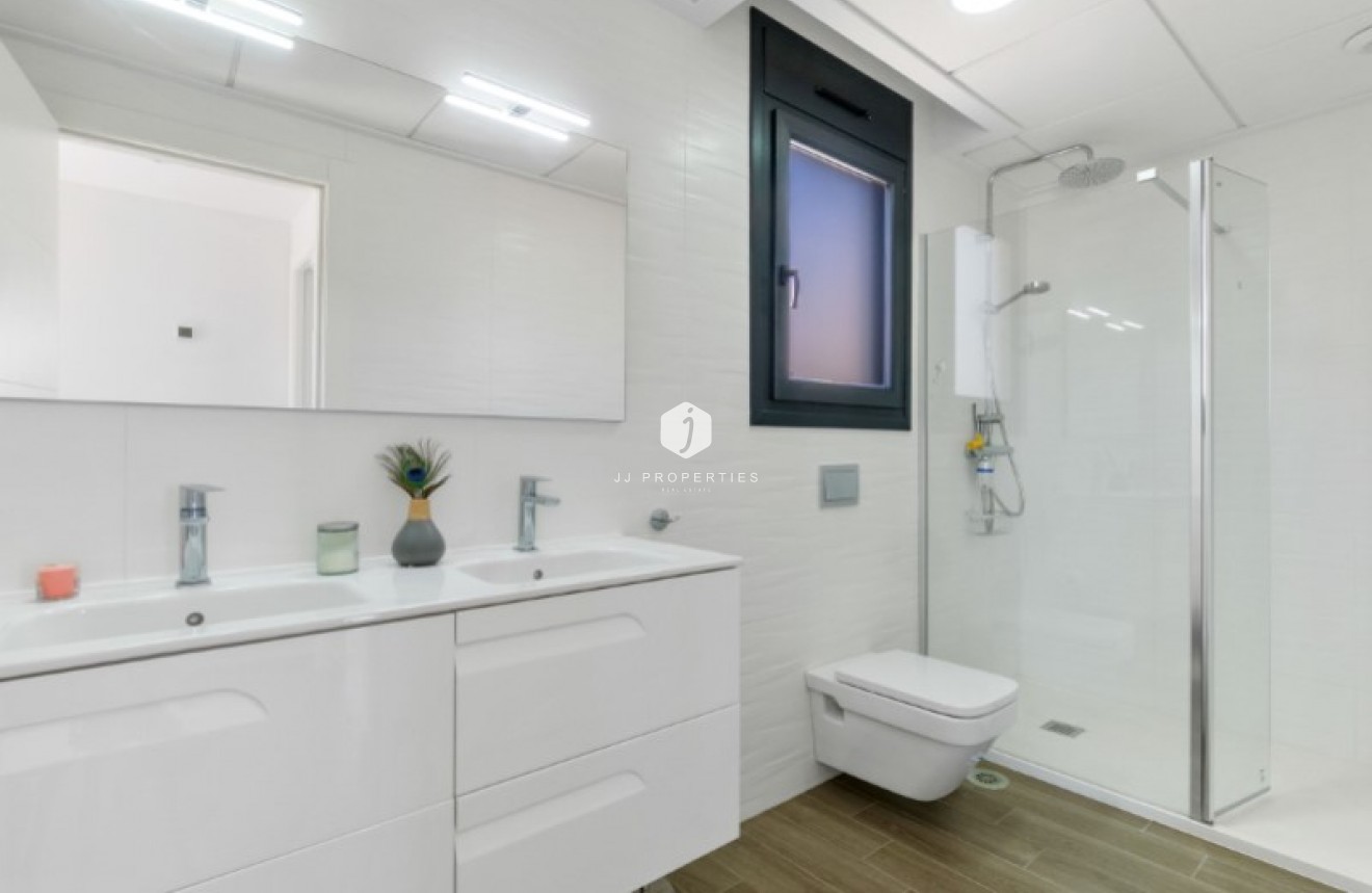 Tweedehands - Villa -
Torrevieja - Costa Blanca