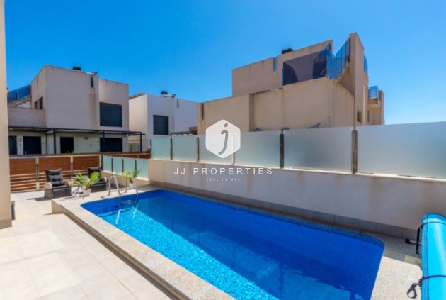 Tweedehands - Villa -
Torrevieja - Costa Blanca