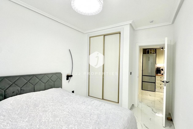 Tweedehands - Bungalow -
Orihuela Costa - Playa Flamenca Norte