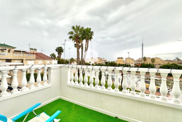 Tweedehands - Bungalow -
Orihuela Costa - Playa Flamenca Norte