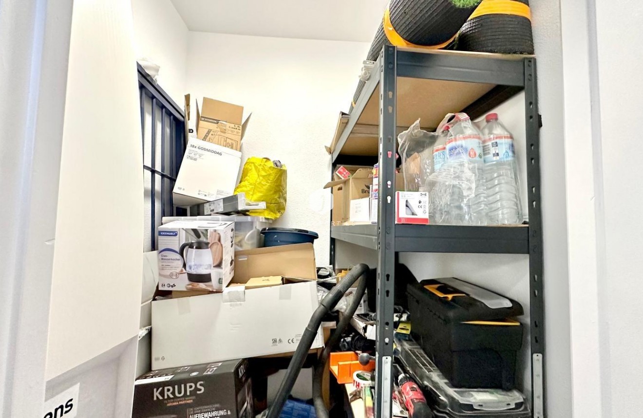 Tweedehands - Bungalow -
Orihuela Costa - Playa Flamenca Norte