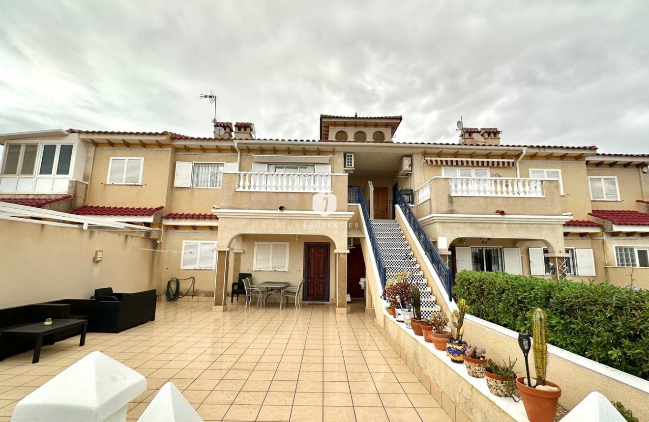 Tweedehands - Bungalow -
Orihuela Costa - Playa Flamenca Norte