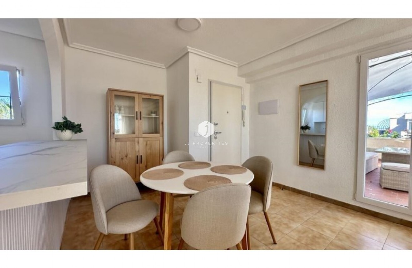 Tweedehands - Penthouse -
Torrevieja - Costa Blanca