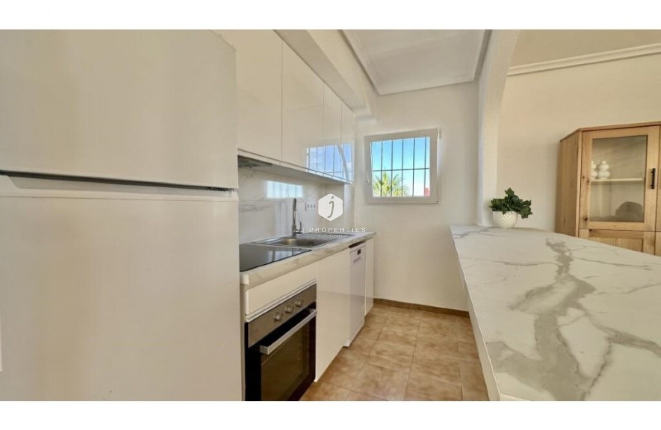 Tweedehands - Penthouse -
Torrevieja - Costa Blanca