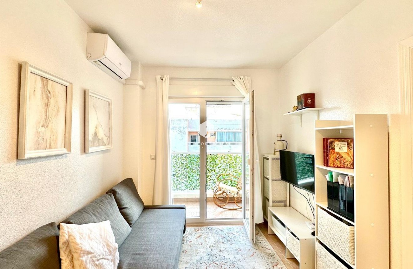 Tweedehands - Penthouse -
Torrevieja - Centro