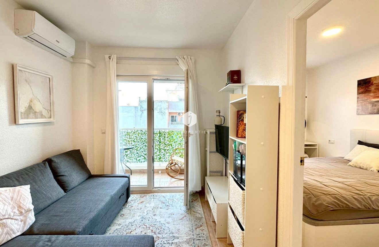 Tweedehands - Penthouse -
Torrevieja - Centro