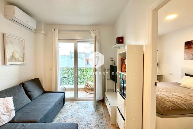 Tweedehands - Penthouse -
Torrevieja - Centro