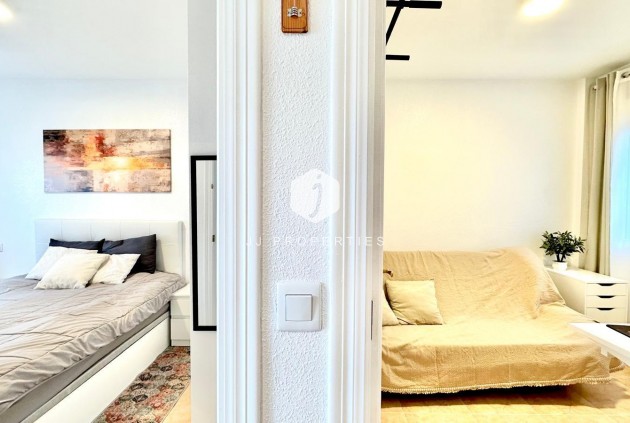 Tweedehands - Penthouse -
Torrevieja - Centro