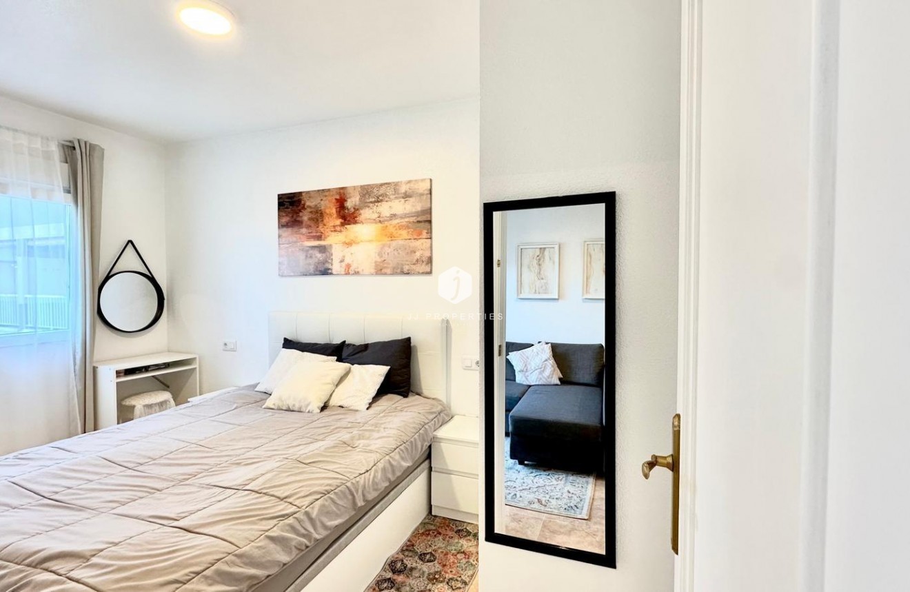 Tweedehands - Penthouse -
Torrevieja - Centro