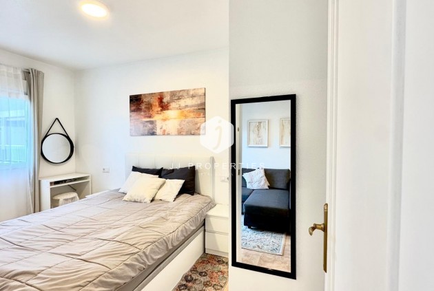 Tweedehands - Penthouse -
Torrevieja - Centro