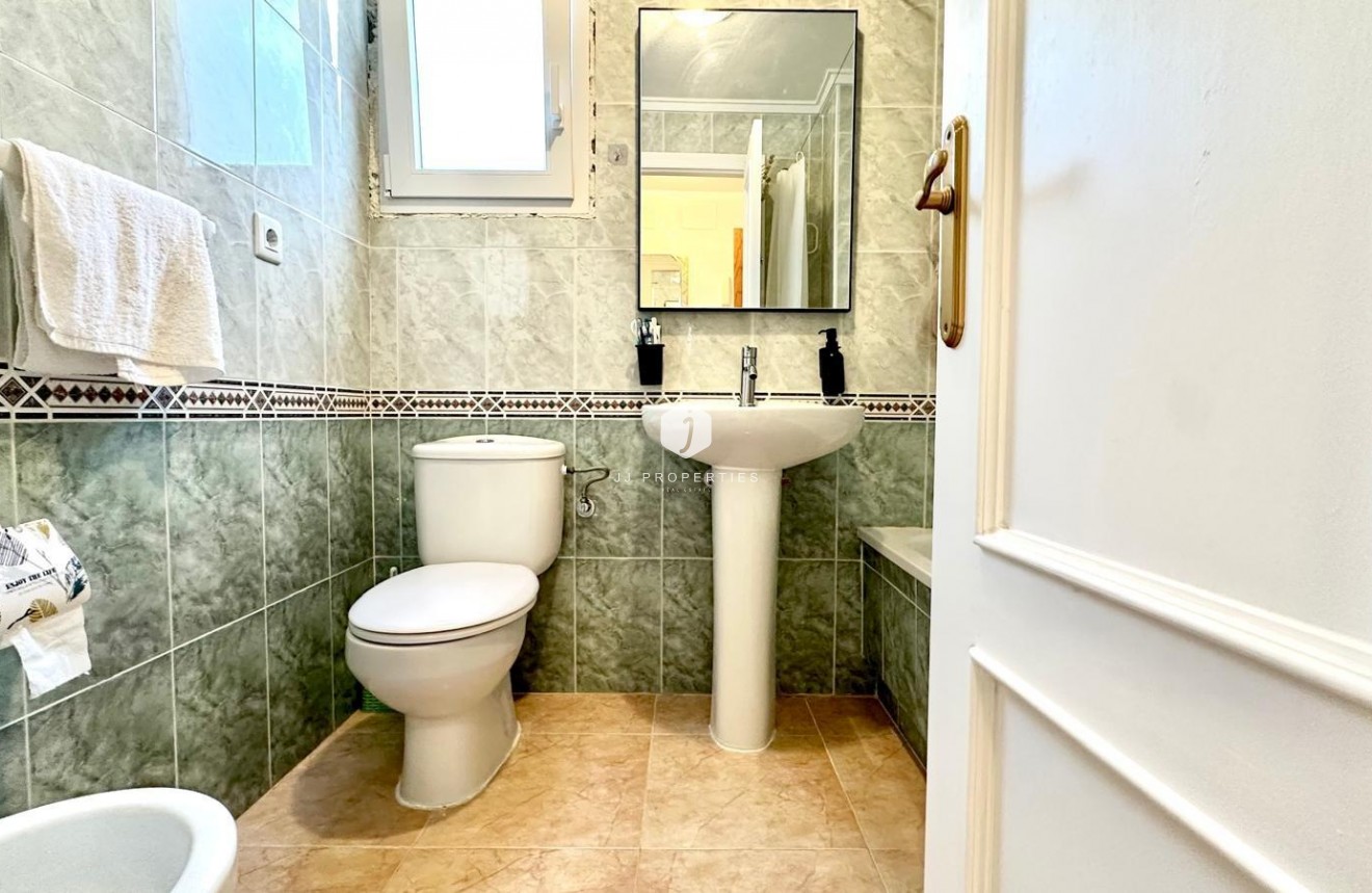 Tweedehands - Penthouse -
Torrevieja - Centro