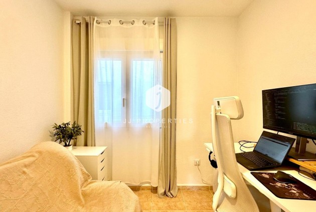 Tweedehands - Penthouse -
Torrevieja - Centro