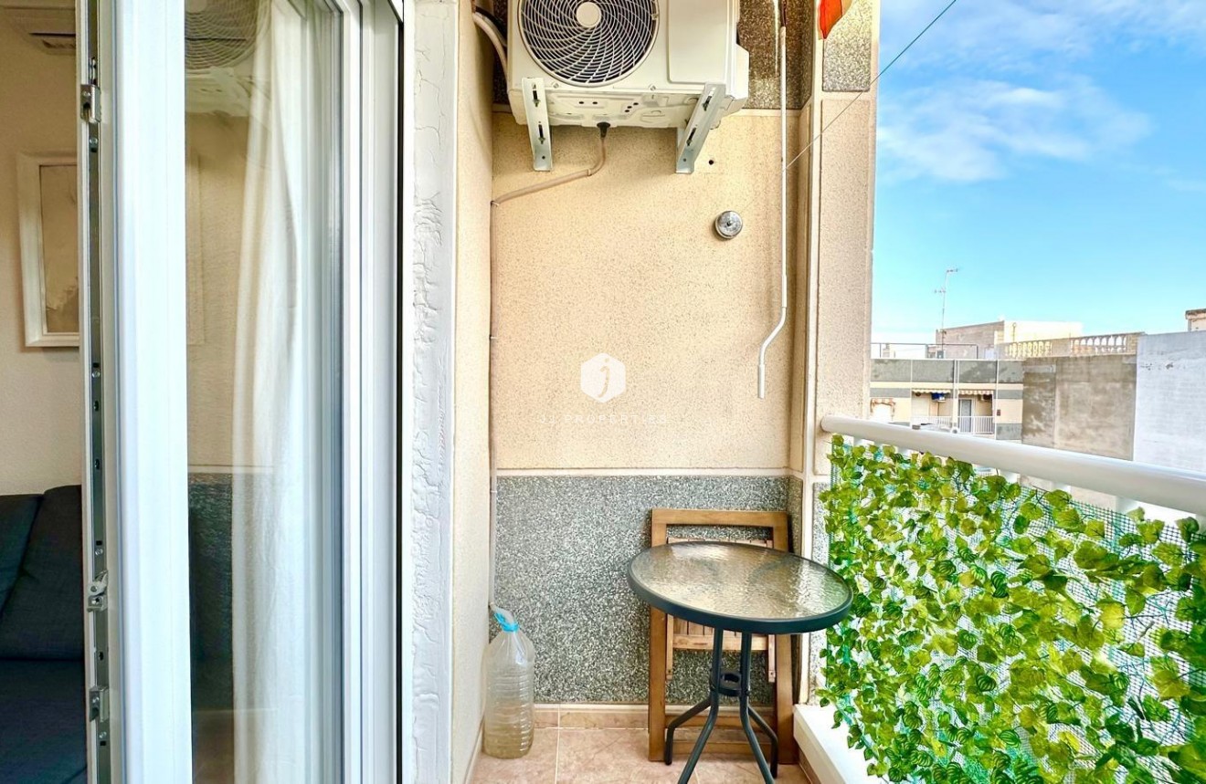 Tweedehands - Penthouse -
Torrevieja - Centro