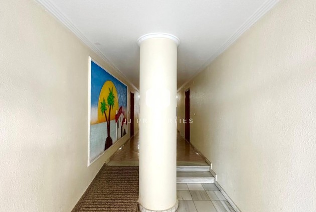 Tweedehands - Penthouse -
Torrevieja - Centro