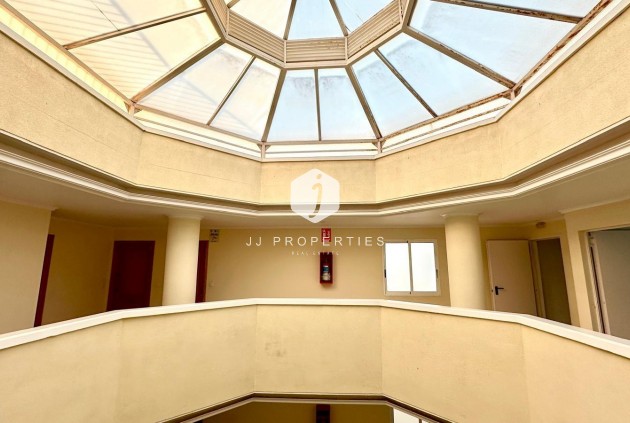 Tweedehands - Penthouse -
Torrevieja - Centro