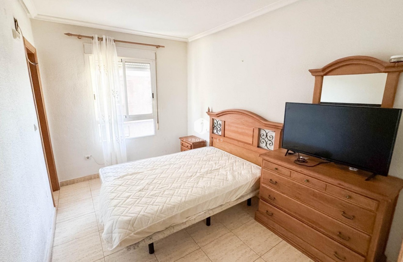 Tweedehands - Appartement / flat -
Torrevieja - PARQUE DE LAS NACIONES