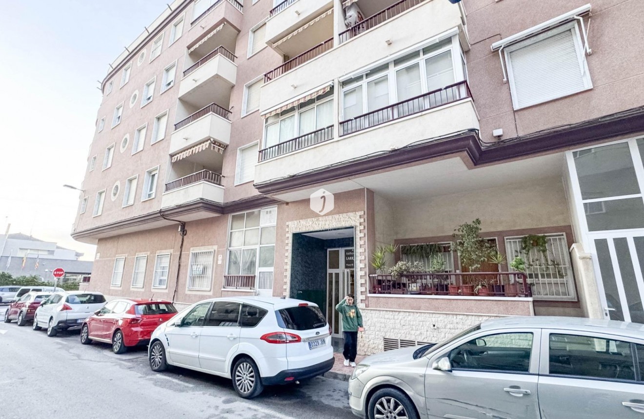 Tweedehands - Appartement / flat -
Torrevieja - PARQUE DE LAS NACIONES