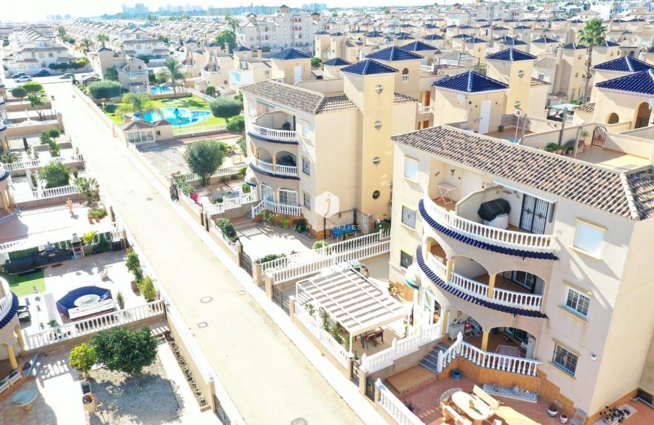 Tweedehands - Appartement / flat -
Orihuela Costa - Lomas de Cabo Roig