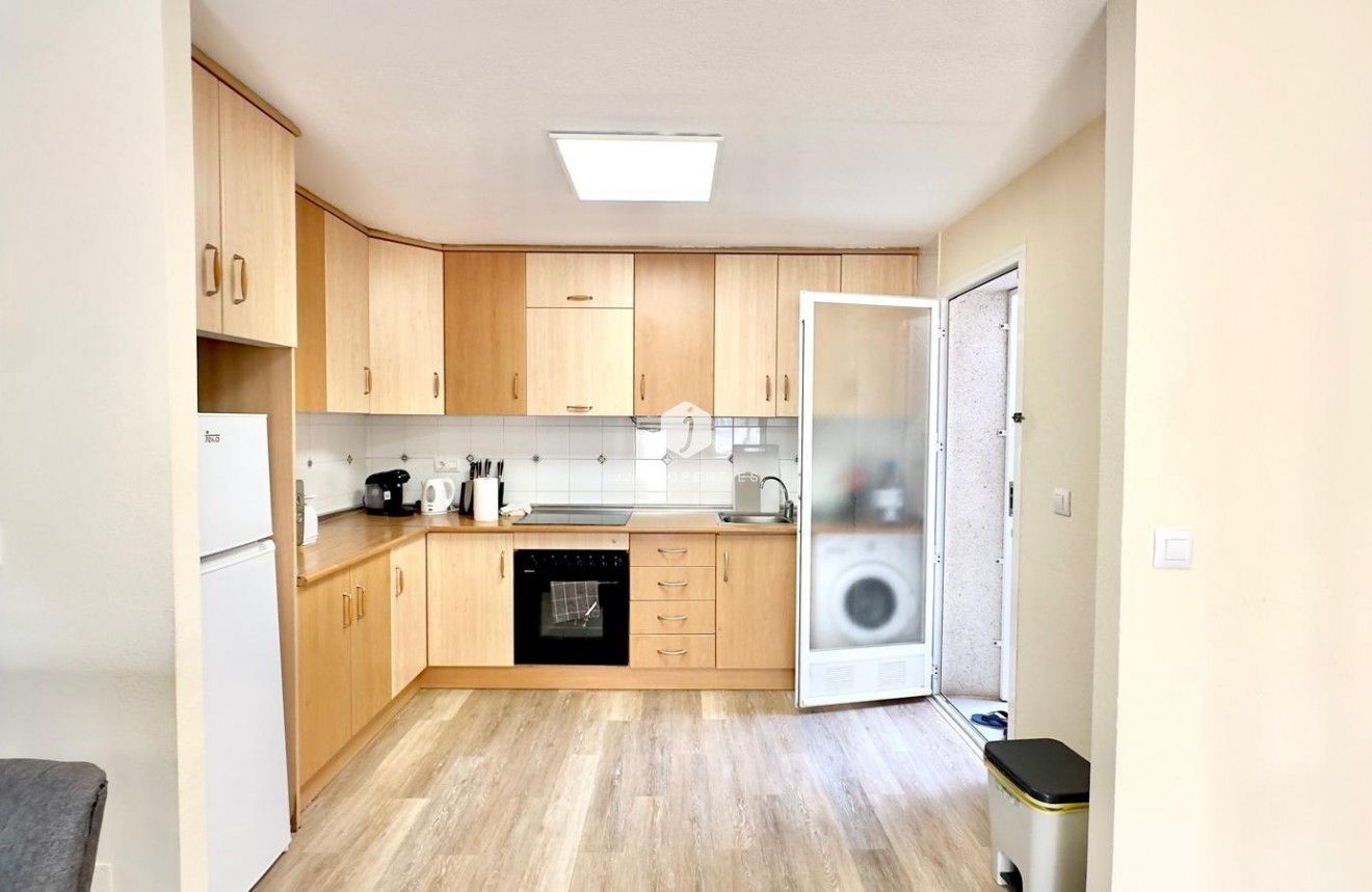 Tweedehands - Bungalow -
Torrevieja - Torreblanca