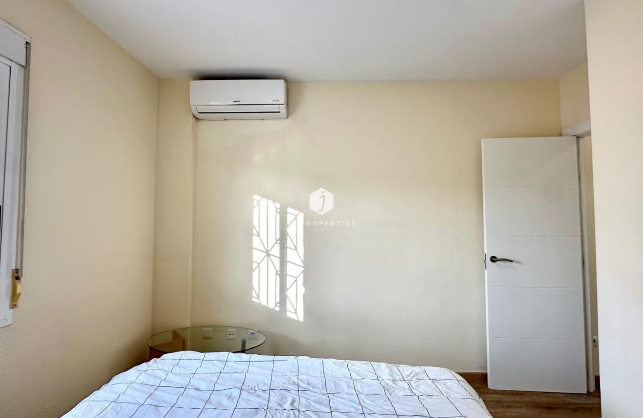 Tweedehands - Bungalow -
Torrevieja - Torreblanca