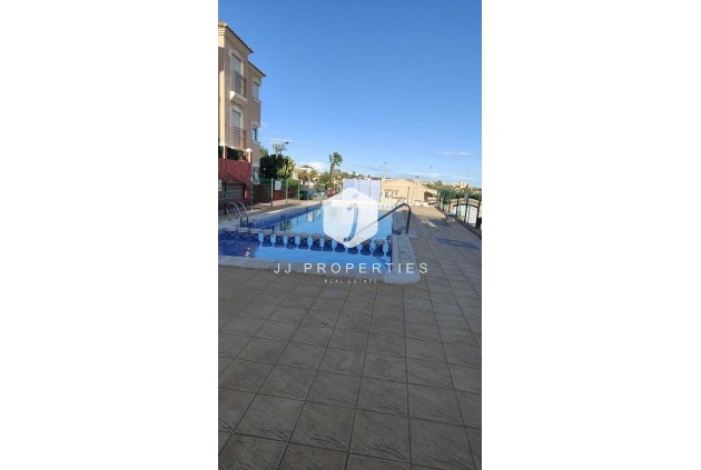 Tweedehands - Appartement / flat -
Playa Flamenca - Costa Blanca