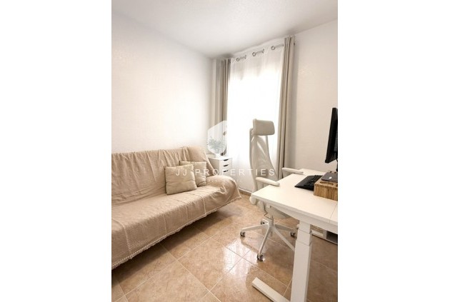 Tweedehands - Penthouse -
Torrevieja - Costa Blanca