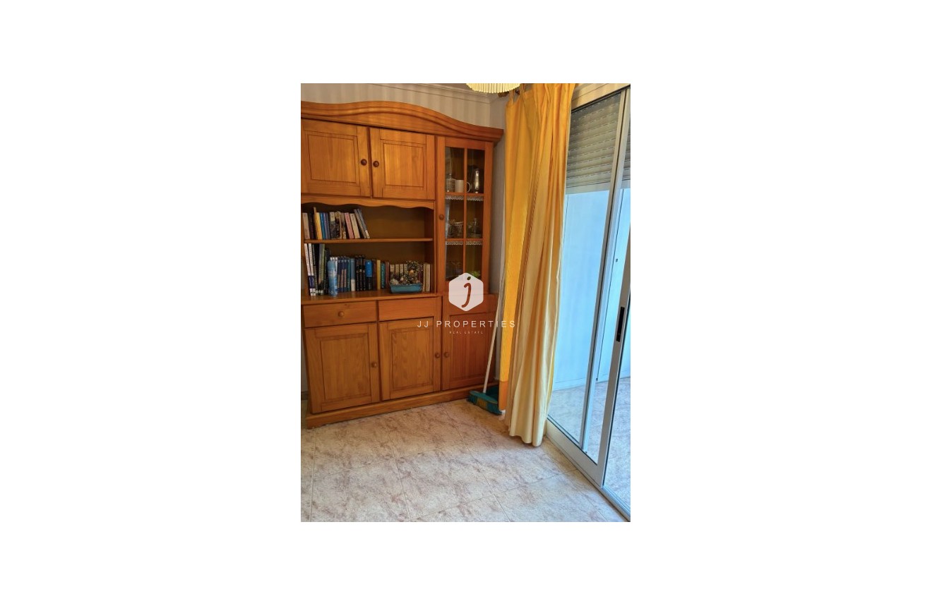 Tweedehands - Appartement / flat -
Torrevieja - Costa Blanca