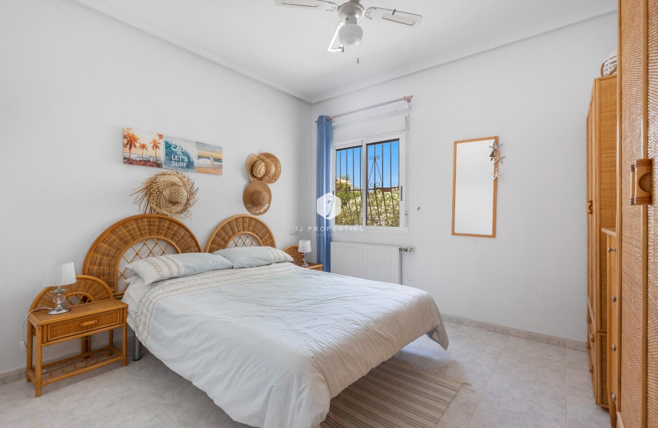 Tweedehands - Villa -
San Fulgencio - Urb. La Marina