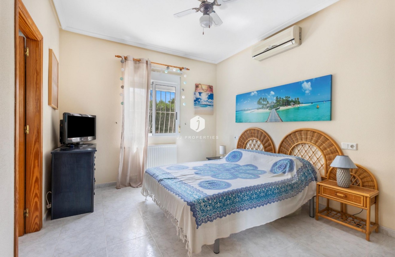 Tweedehands - Villa -
San Fulgencio - Urb. La Marina