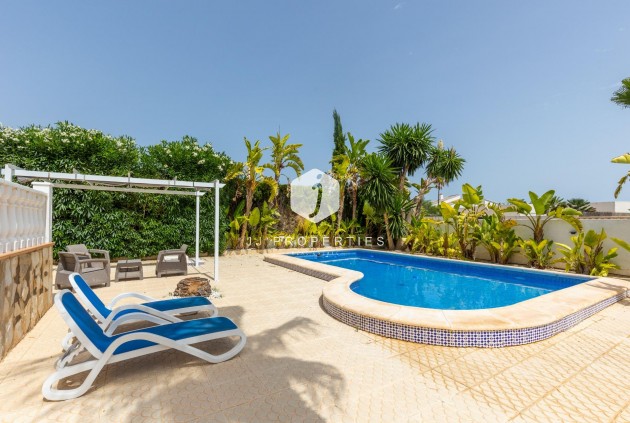 Tweedehands - Villa -
San Fulgencio - Urb. La Marina