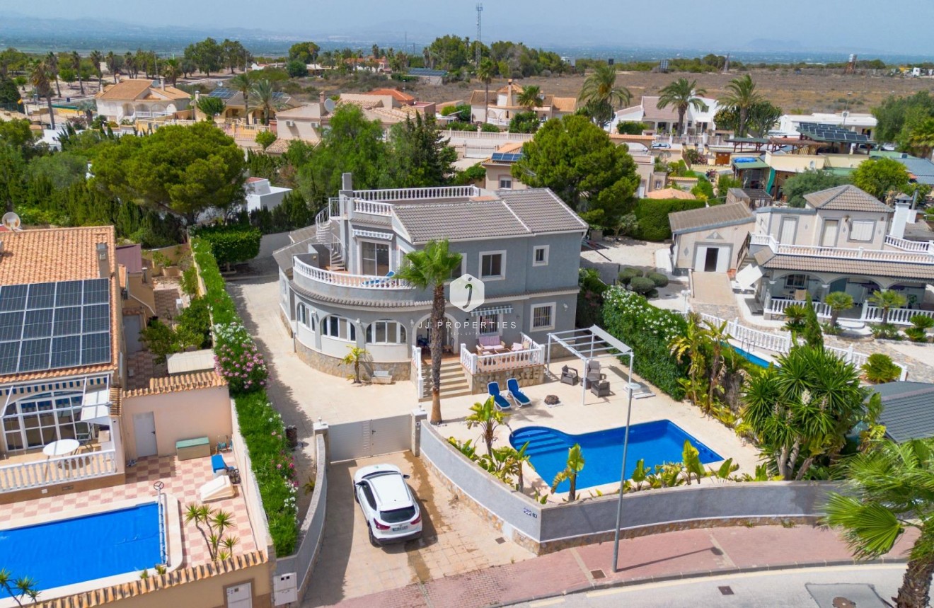 Tweedehands - Villa -
San Fulgencio - Urb. La Marina