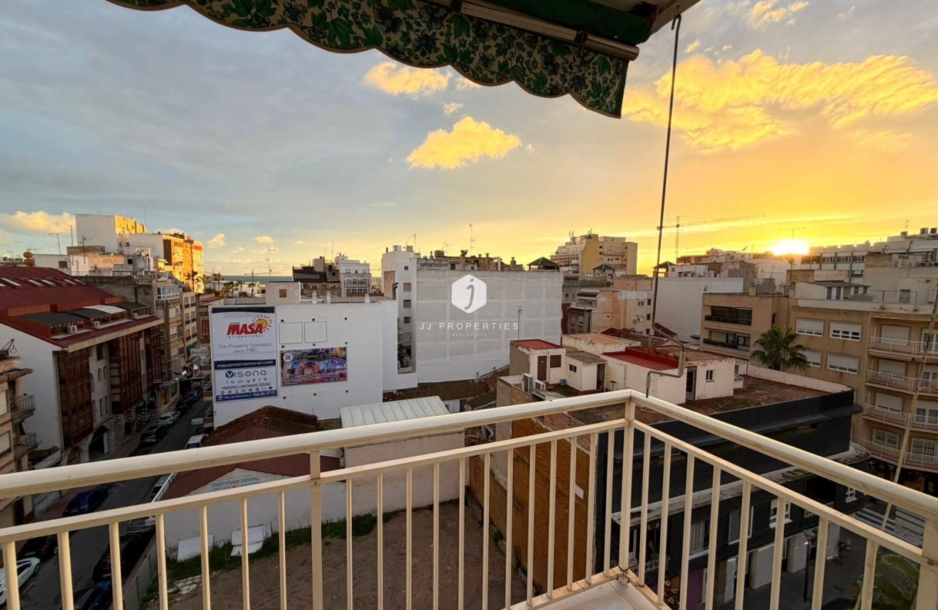 Aus zweiter Hand - Wohnung -
Torrevieja