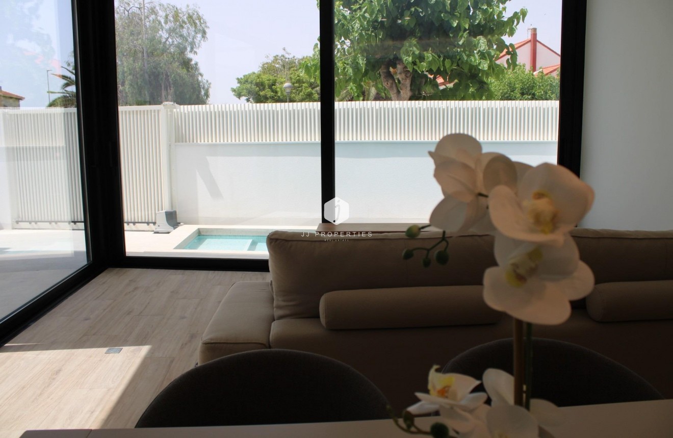 Nieuwbouw Woningen - Villa -
Pilar de la Horadada - TORRE DE LA HORADADA