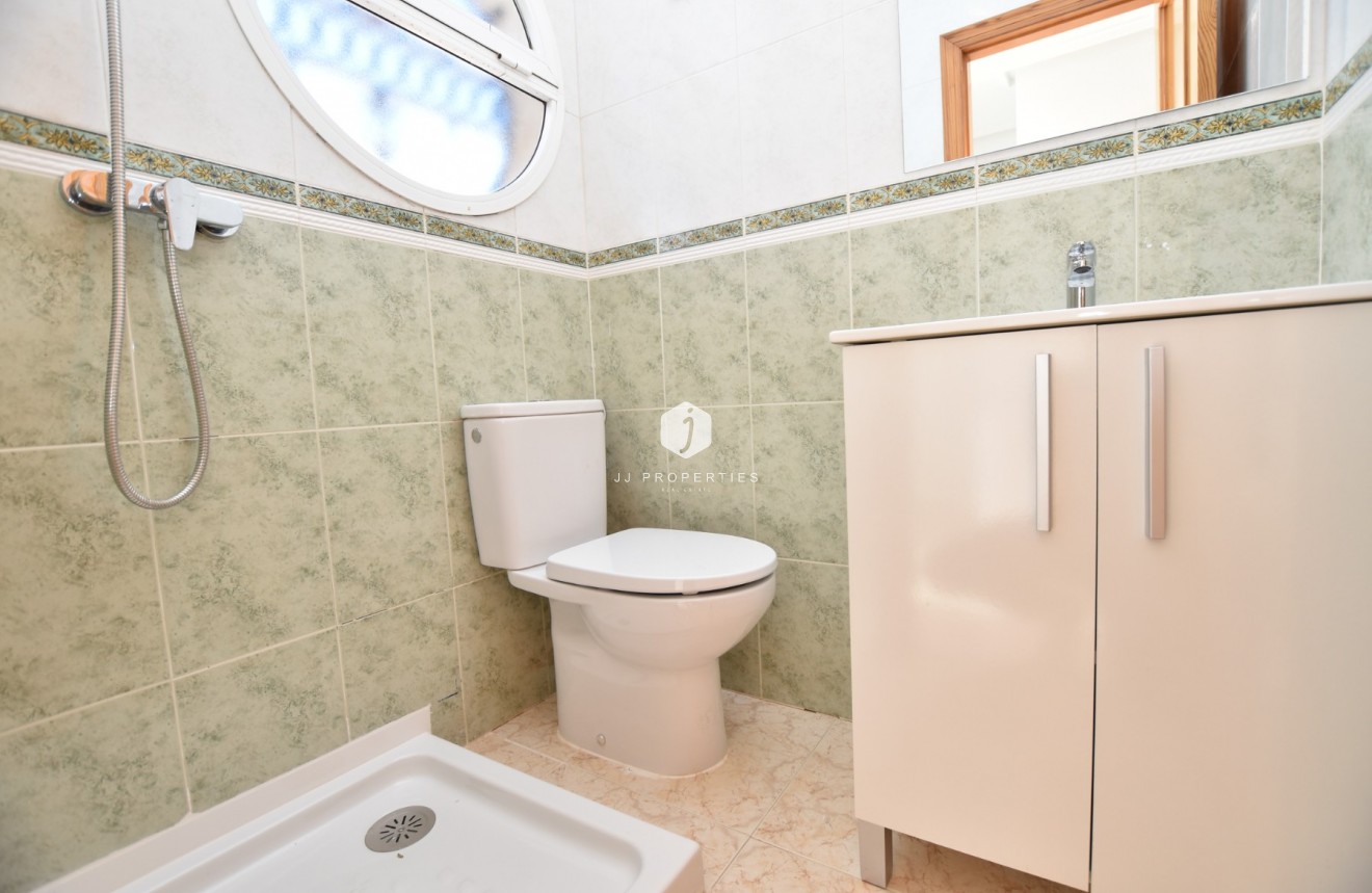 Tweedehands - Chalet -
Orihuela Costa - Costa Blanca