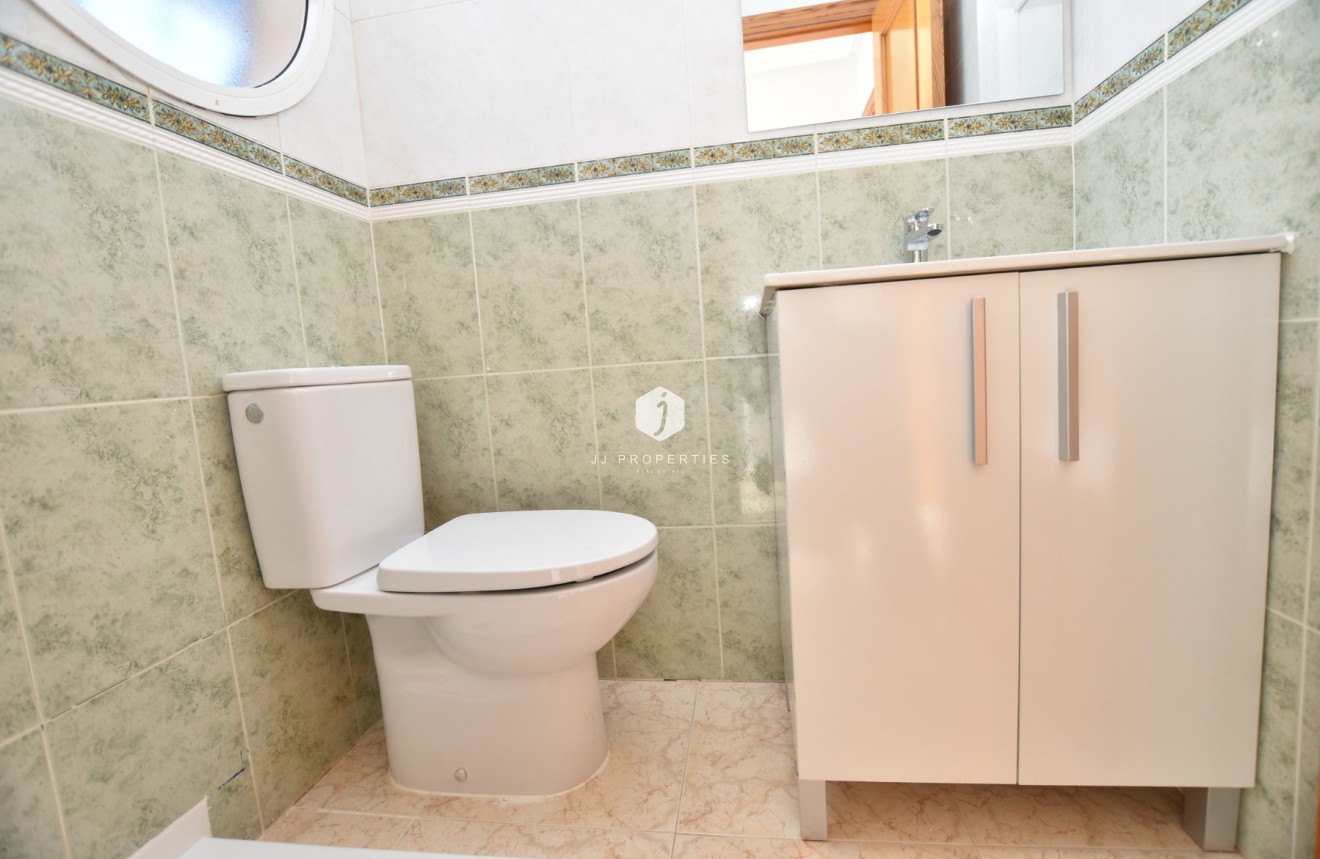 Tweedehands - Chalet -
Orihuela Costa - Costa Blanca