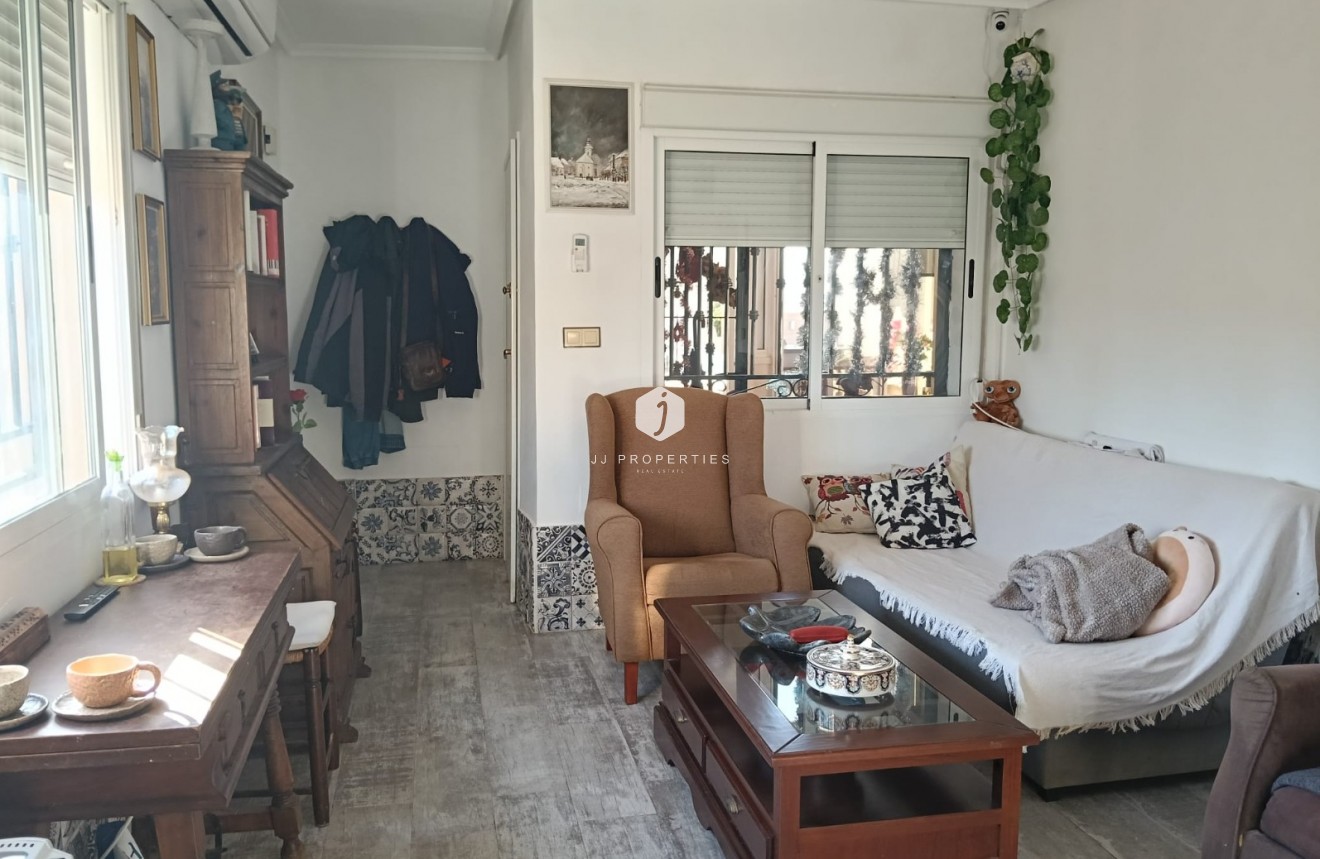Tweedehands - Appartement / flat -
Los Montesinos - Costa Blanca